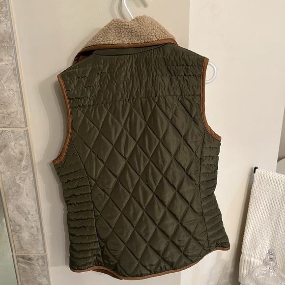 Girls Copper Key Vest - Picture 3 of 3